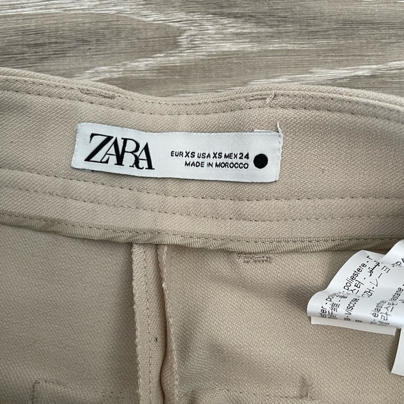 AMAZING QUALITY ZARA DRESS PANTS - Picture 3 of 4
